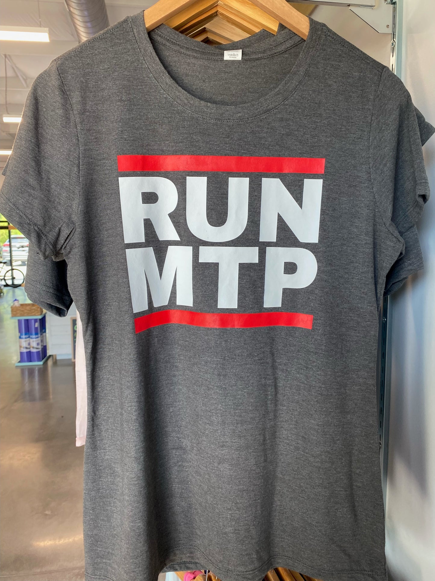 BSE Run MTP Women's Tee