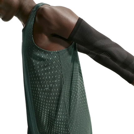 Nike AF Stride Tank
